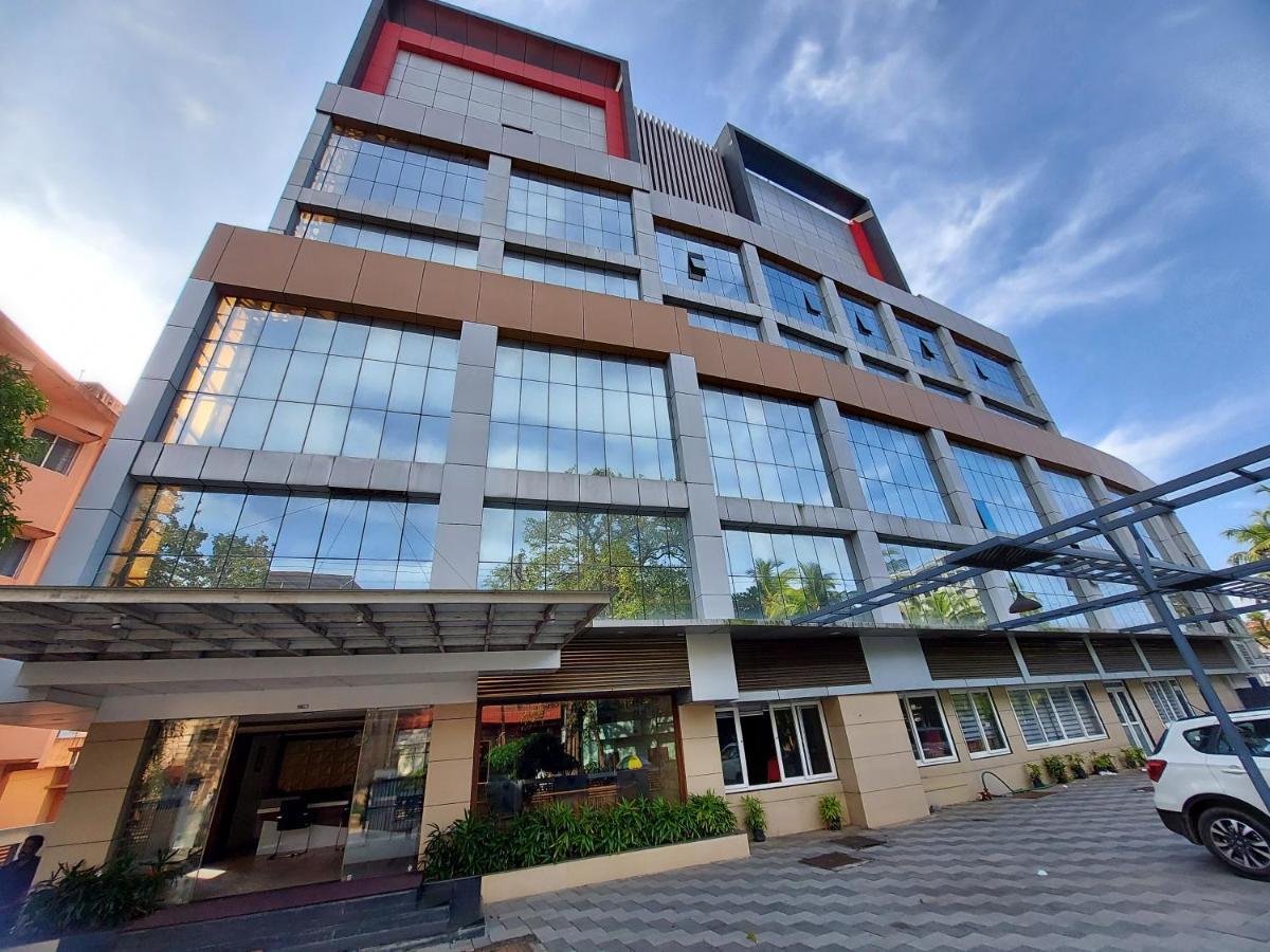 Hotel Sree Gokulam Apartments Guruvayur Exterior photo